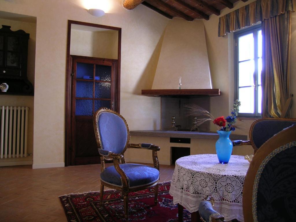 Palazzo Dell'Opera Aparthotel Кианчано Терме Стая снимка
